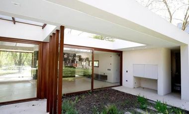 Casa - VENTA - BARRIO MIRALAGOS