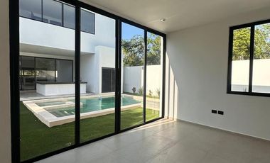 Casa 4 recámaras| zona norte| en privada con campo de golf