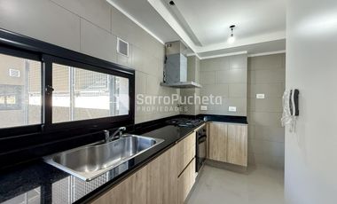 Venta departamento 3 ambientes con balcon y cochera en Haedo.