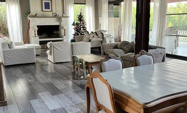 Casa en Alquiler Temporal, 3 Dormitorios,Q2