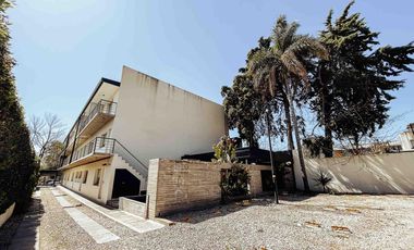 Casa en venta - 2 dormitorios 1 baño - Cochera - 105mts2 - City Bell