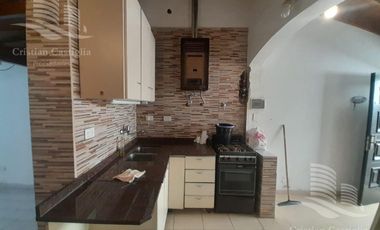 PH de 1 Ambiente y Medio con entre piso en Alquiler en Villa Adelina