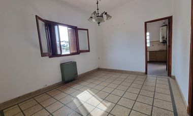 Casa para 2 familias en Barrio Los Cedros