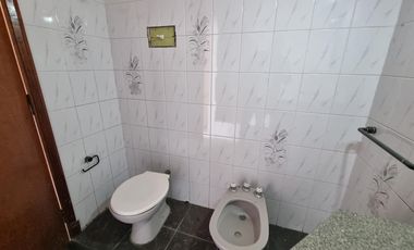 Casa para 2 familias en Barrio Los Cedros