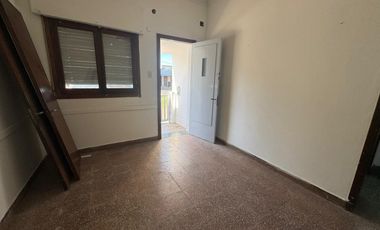 Casa en alquiler - 2 dormitorios - Ensenada