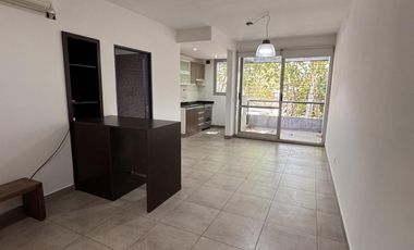 Departamento en  Saavedra con Cochera