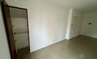 2 ambientes en Complejo Cerrado - Banfield Este - Venta Directa!!