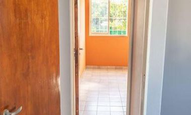 Departamento en venta - 3 Dormitorios 1 Baño 1 Cochera- 58mts2 - Villa Elvira [FINANCIADO]