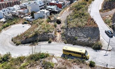 Terreno comercial en Zona Esmeralda