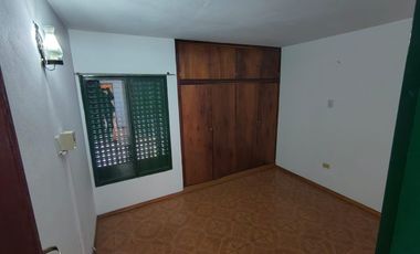 AMPLIO DEPARTAMENTO EN ALQUILER EN BARRIO SAN VICENTE