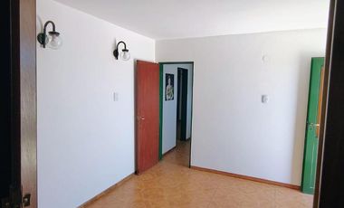 AMPLIO DEPARTAMENTO EN ALQUILER EN BARRIO SAN VICENTE