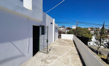 AMPLIO DEPARTAMENTO EN ALQUILER EN BARRIO SAN VICENTE