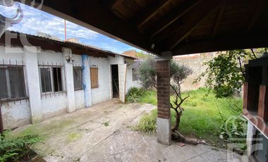 Casa con local en Lanús Oeste para reciclar