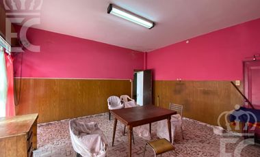 Casa con local en Lanús Oeste para reciclar