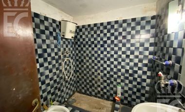 Casa con local en Lanús Oeste para reciclar