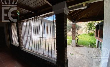 Casa con local en Lanús Oeste para reciclar