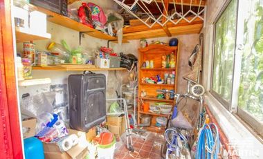 Casa con cuatro dormitorios (dos en suite) y jardín - Martínez