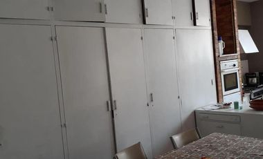 Casa en venta - 2 Dormitorios 1 Baño - Cocheras - 294Mts2 - Beccar, San Isidro