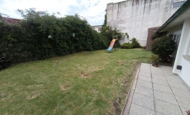 Casa en venta - 3 Dormitorios 2 Baños - Mar del Plata