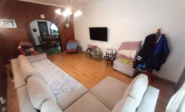 Casa en venta - 3 Dormitorios 2 Baños - Mar del Plata