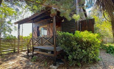 2 cabañas sobre lote propio de 450 mts2 en San Eduardo Del Mar, El Marquesado, entre Mar del Plata y Miramar