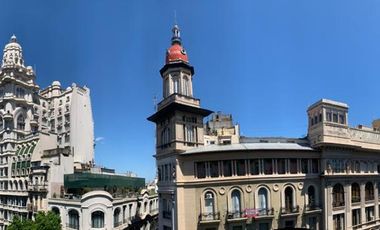 Edificio Comercial en Monserrat