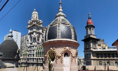 Edificio Comercial en Monserrat