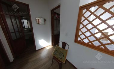 IMPECABLE PH con jardín a NUEVO a mts de Escalada Ctro y del FCGR - APTO CRÉDITO!!!