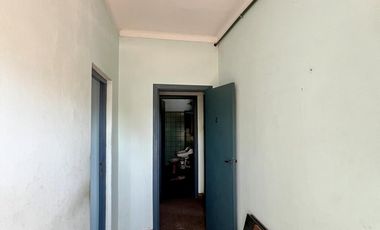 Casa con 5 unidades independientes - Muy buena Zona - Vta Dta - Apto Crédito!!!