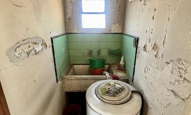 Casa con 5 unidades independientes - Muy buena Zona - Vta Dta - Apto Crédito!!!