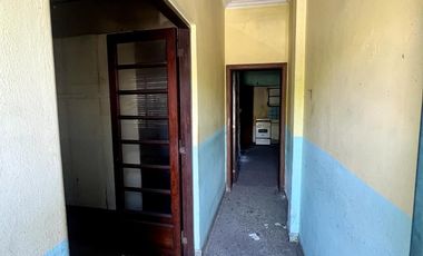 Casa con 5 unidades independientes - Muy buena Zona - Vta Dta - Apto Crédito!!!