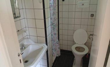 Casa a refaccionar en venta en Beccar