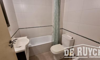 Monoambiente con cochera