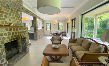 Casa en venta de cuatro ambientes en Abril Club de Campo, Guillermo Hudson