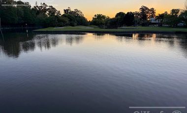 Casa en venta de cuatro ambientes en Abril Club de Campo, Guillermo Hudson