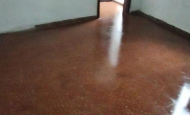 Casa en venta - 2 Dormitorios 1 Baño - 200Mts2 - Florencio Varela