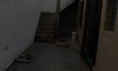 Casa en venta - 2 Dormitorios 1 Baño - 200Mts2 - Florencio Varela