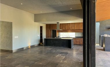 PREVENTA CASA||VISTA I BOSQUE AVANDARO|VALLE DE BRAVO