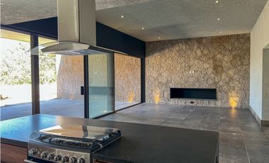 PREVENTA CASA||VISTA I BOSQUE AVANDARO|VALLE DE BRAVO