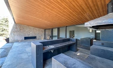 PREVENTA CASA||VISTA I BOSQUE AVANDARO|VALLE DE BRAVO