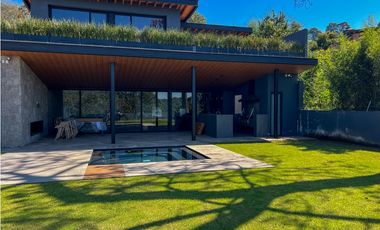 PREVENTA CASA||VISTA I BOSQUE AVANDARO|VALLE DE BRAVO