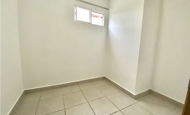 Venta o Alquiler Casa PH Victoria Paseo del Norte Brisas del Golf- LH