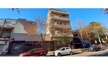 Lote Edificable 10x20 – USAA – PB + 6 + 2 Retiros