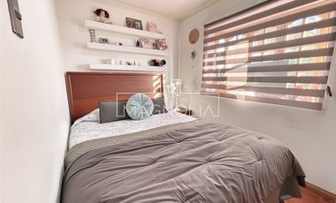 Casa en Venta en A pasos de strip center, supermercados y comercio.