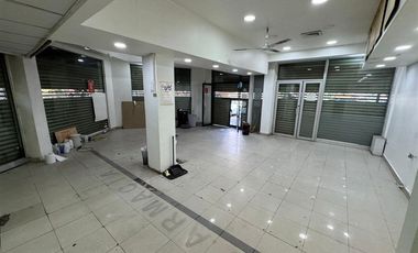 Local Comercial en Arriendo en Avrenida Las Condes 14886