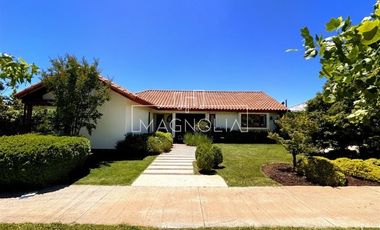 Casa en Venta en Condominio Adobes de Nogales
