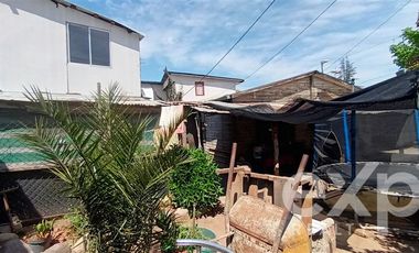 Casa en Venta en COMANDANTE MALBEC