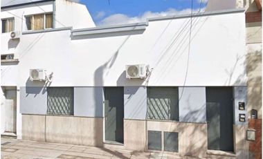 Venta casa 4 Ambientes y 1/2 Mataderos con parque