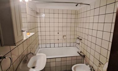 Venta casa 4 Ambientes y 1/2 Mataderos con parque