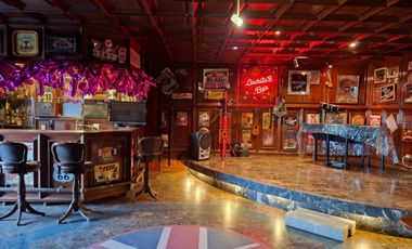 Casa en Venta 2.000m2 de terreno al pie del rio, La Puntilla